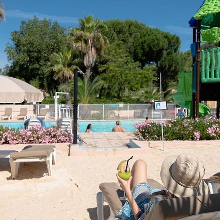 Camping Le Parc Des Monges Auribeau-sur-Siagne Zewnętrze zdjęcie