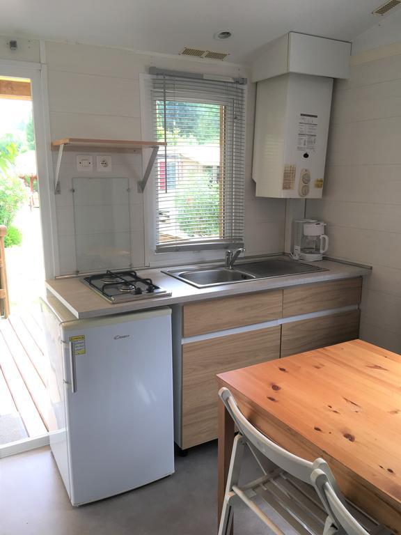 Camping Le Parc Des Monges Auribeau-sur-Siagne Zewnętrze zdjęcie